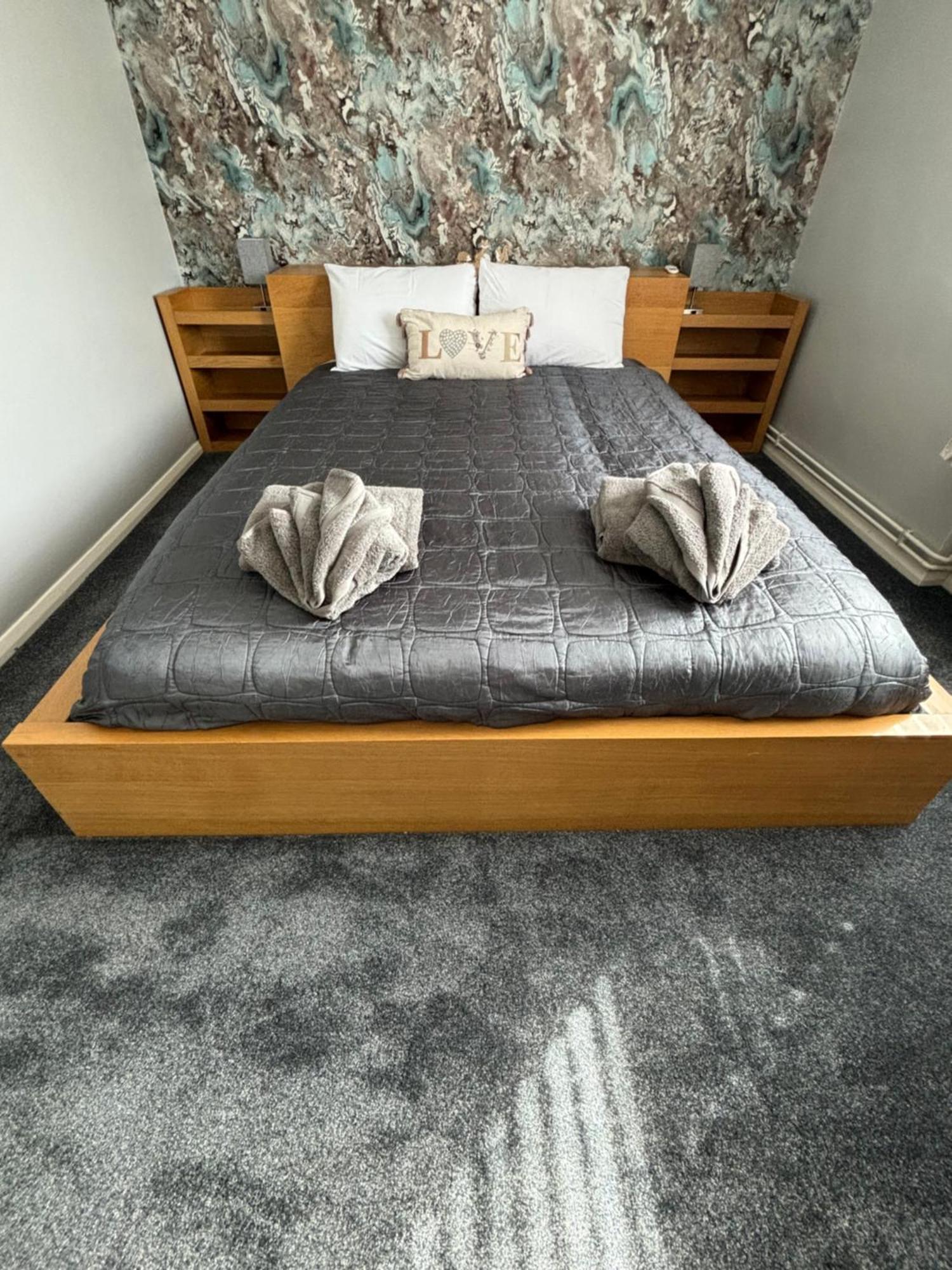 Modern Luxury Apartment Liverpool Bagian luar foto